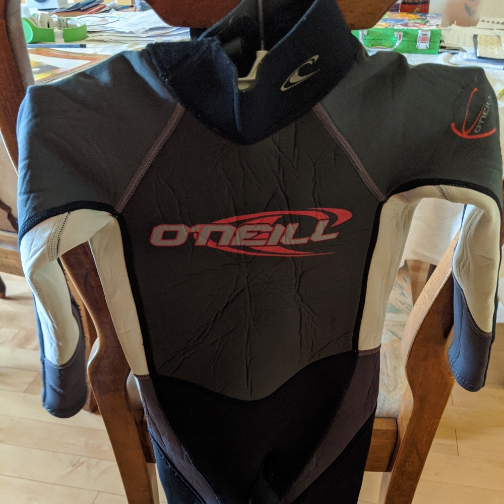 O'Neill Youth full wetsuit